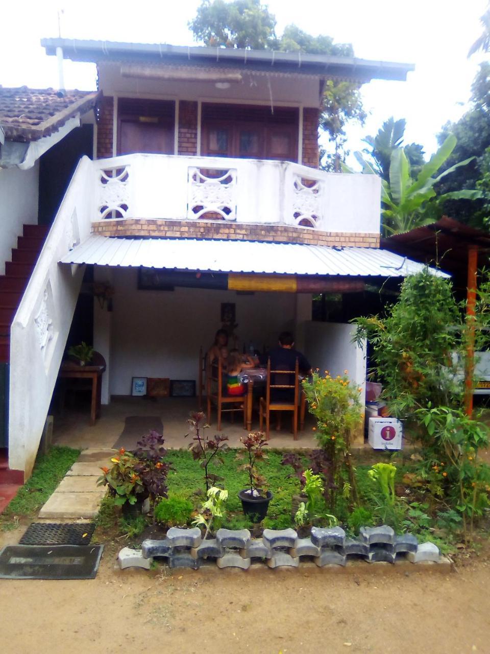 Jayanika Home Stay Tangalle Kültér fotó